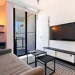Flamingo 704 - Sea Point Studio Aprt