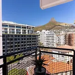 Flamingo 704 - Sea Point Studio Aprt