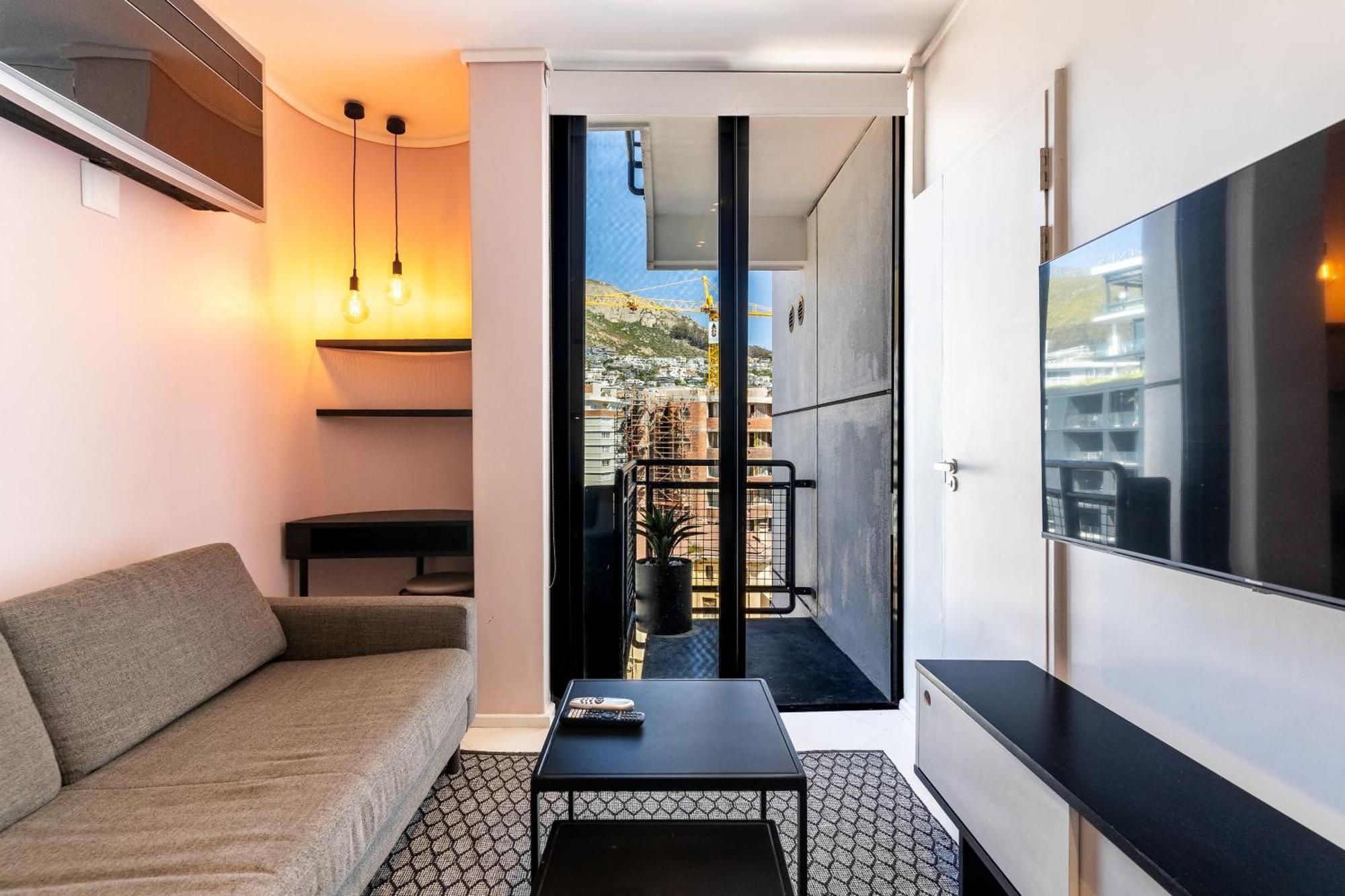 Flamingo 704 - Sea Point Aprt Apartment Cape Town